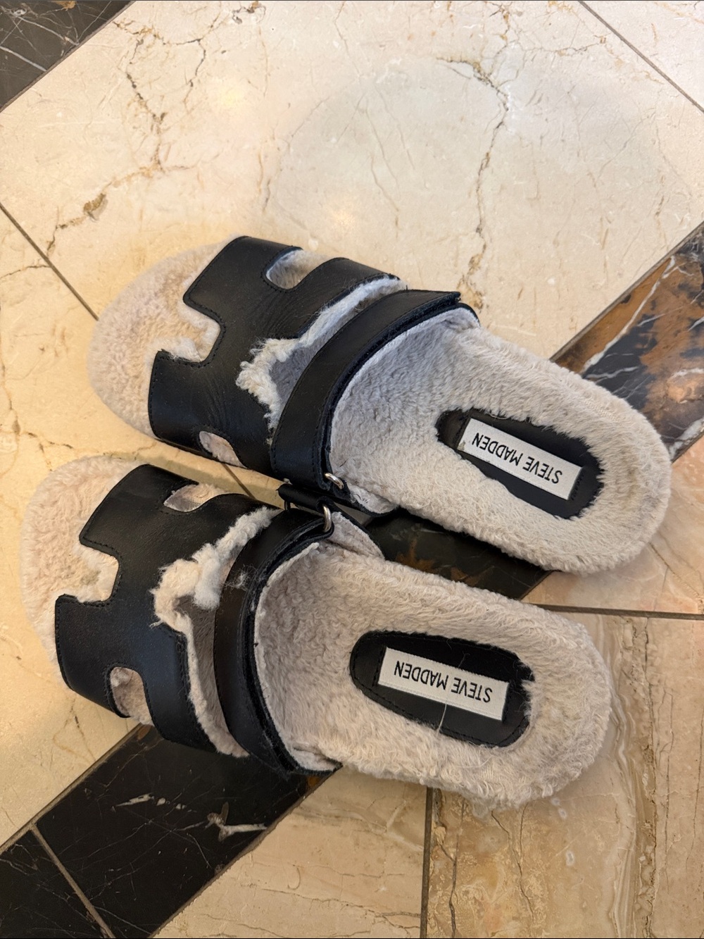 Steve Madden Black Leather Slide Sandals with Cream Shearling
